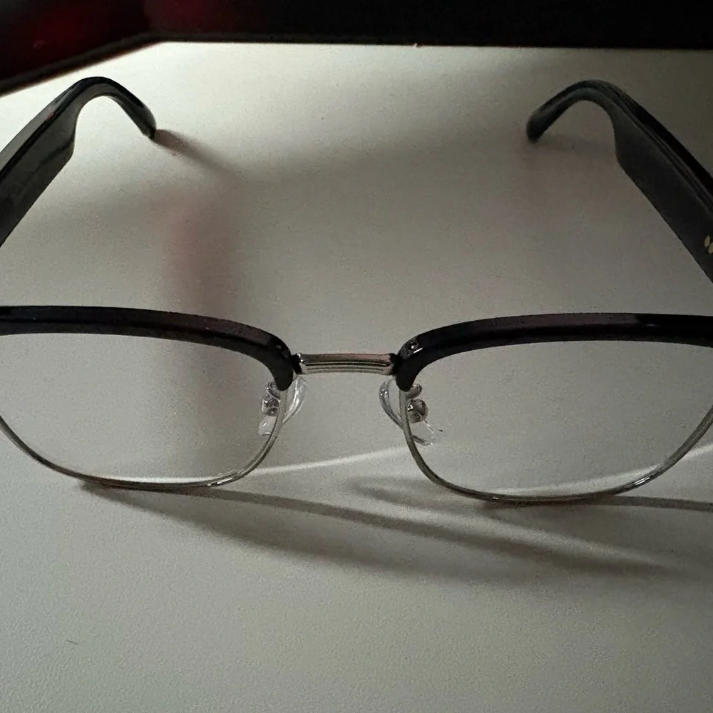 senbono UNISEX bluetooth smartglasses: transparent lenses. NON RXABLE!
